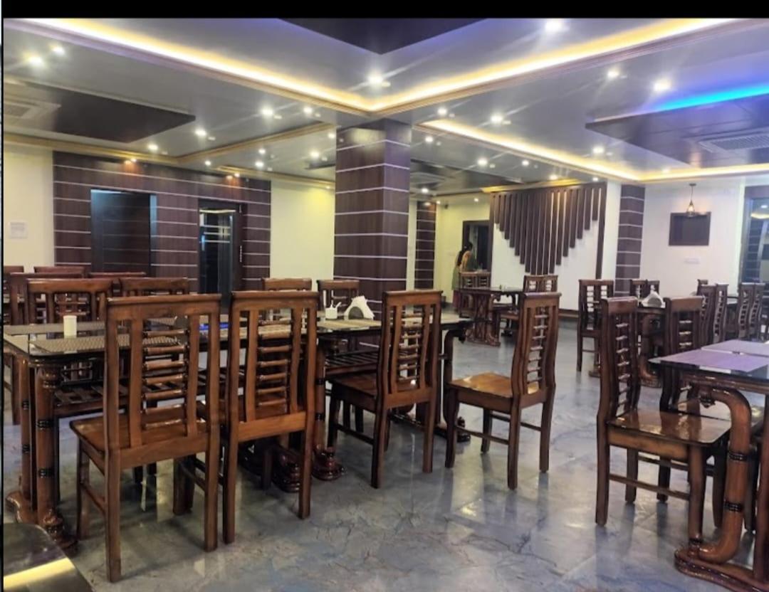 Prince Palace Jhargram Exteriér fotografie